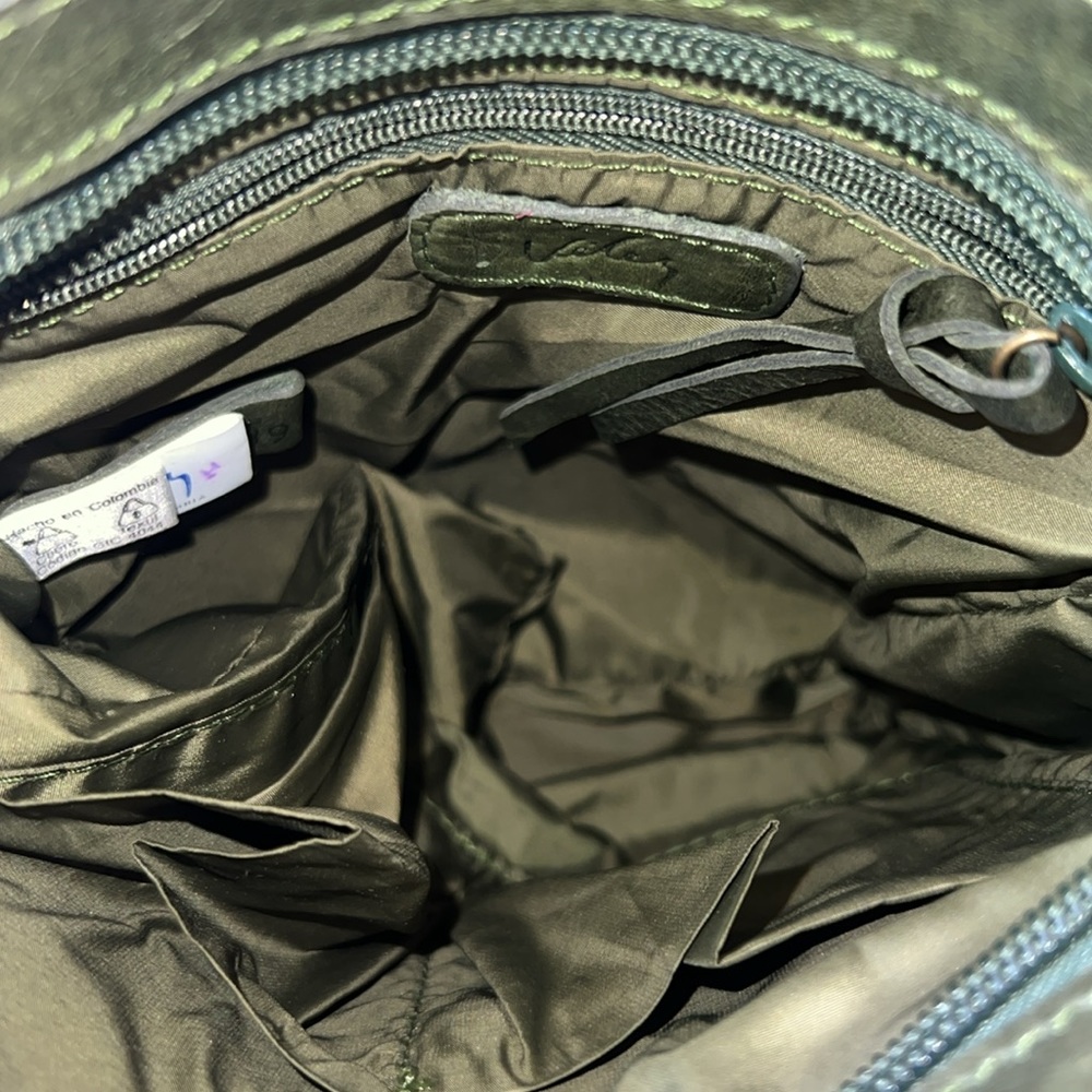 Vintage Velez leather crossbody bag - Picture 5 of 8